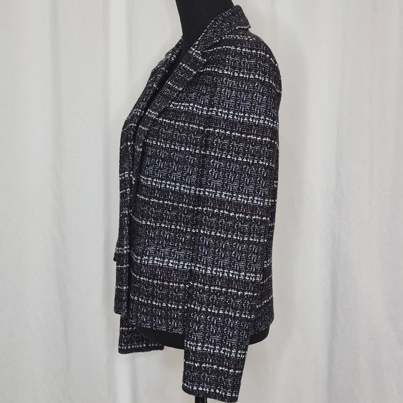 ST. JOHN Boucle Tweed Jacket - Size 8 - Picture 4 of 16